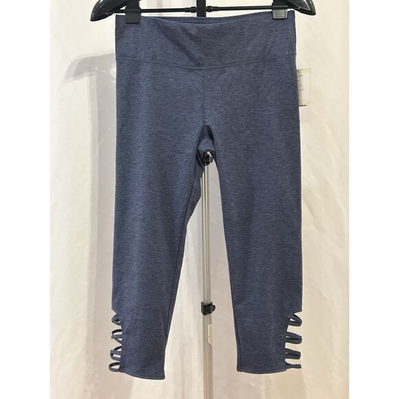 NWT T4T Blue Capri Leggings with Cutouts Women's size L - Picture 1 of 5